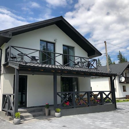 U Anastasii I Sofii Bilya Richki Guest House Mykulychyn Ngoại thất bức ảnh