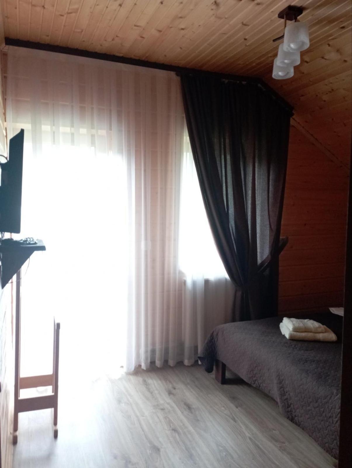 U Anastasii I Sofii Bilya Richki Guest House Mykulychyn Ngoại thất bức ảnh