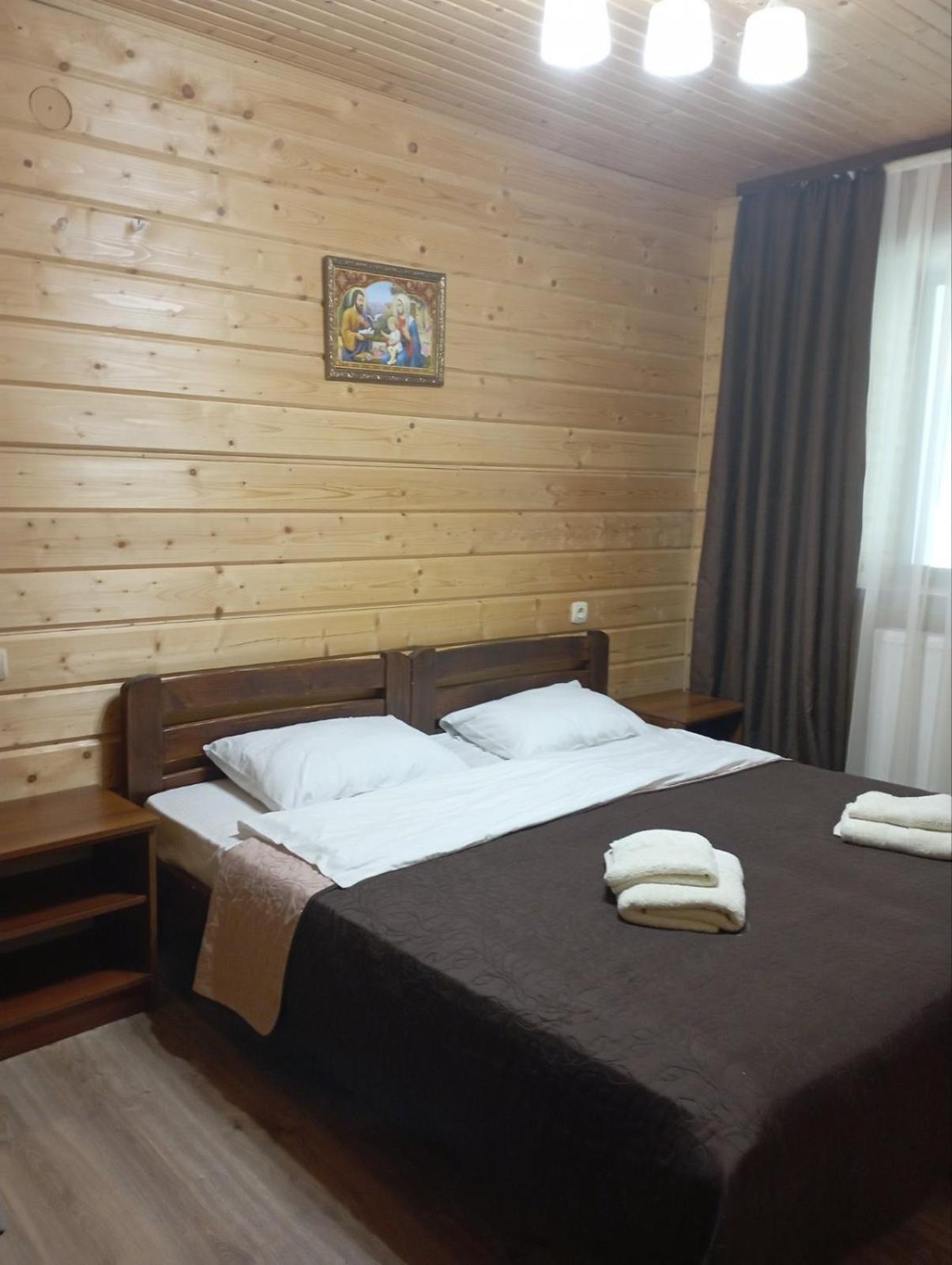 U Anastasii I Sofii Bilya Richki Guest House Mykulychyn Ngoại thất bức ảnh
